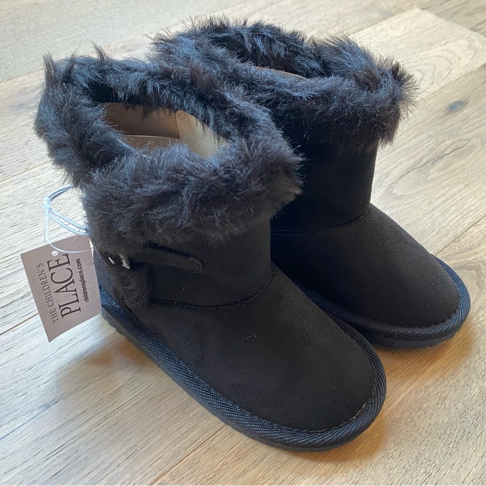 The Children's Place Black Faux Fur Boots